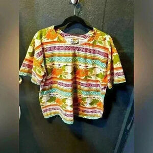 Women’s Shenanigans Vintage Autumn Short Sleeve Tshirt Size Medium